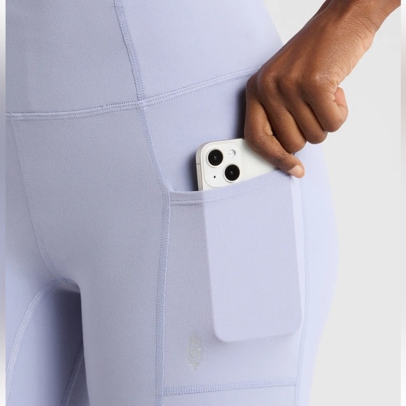 NWOT free people movement top. Color Oatmeal heather. Size L. - Picture 3 of 7